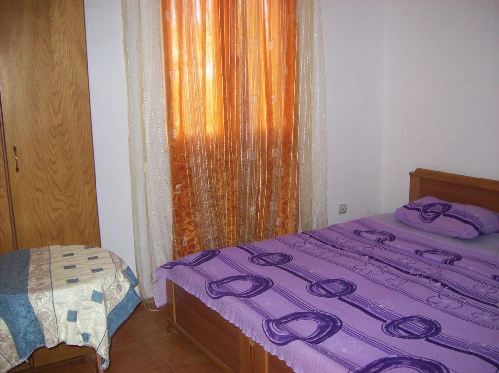 Lukic Apartmani Bar Chambre photo