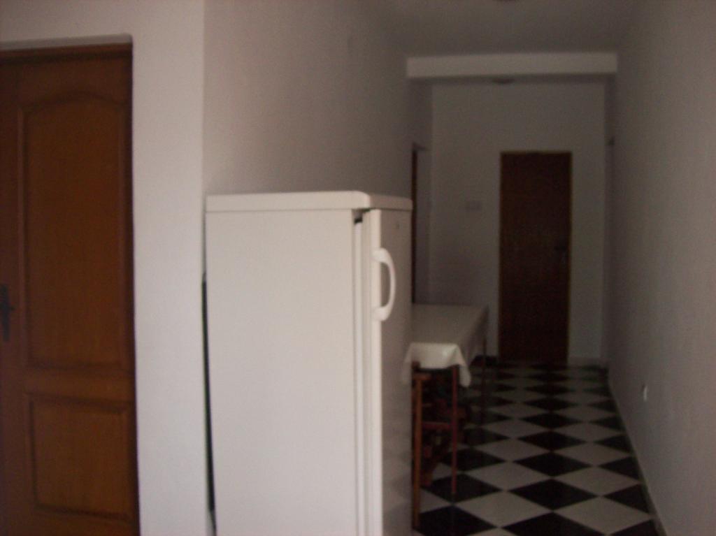 Lukic Apartmani Bar Extérieur photo